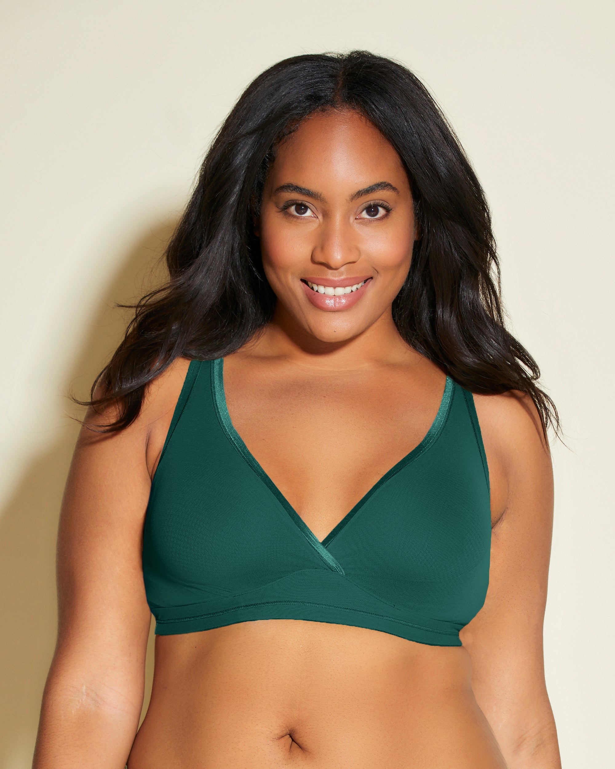 Here There padded wireless Bra size it 2a us 32a eu 70a green